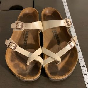 Birkenstock Women's Mayari Sandal Cream